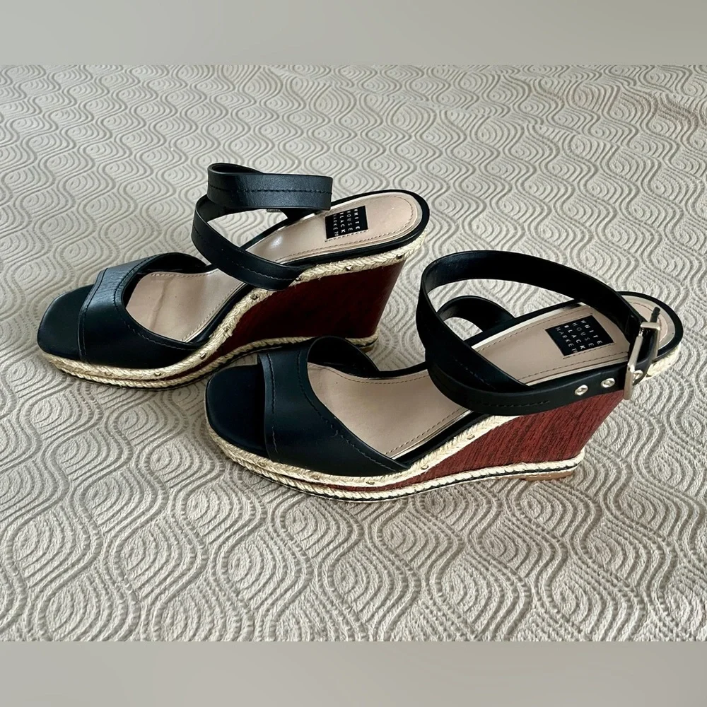 White House Black Market wedge heels in black leather w/ faux wood wedge size 8